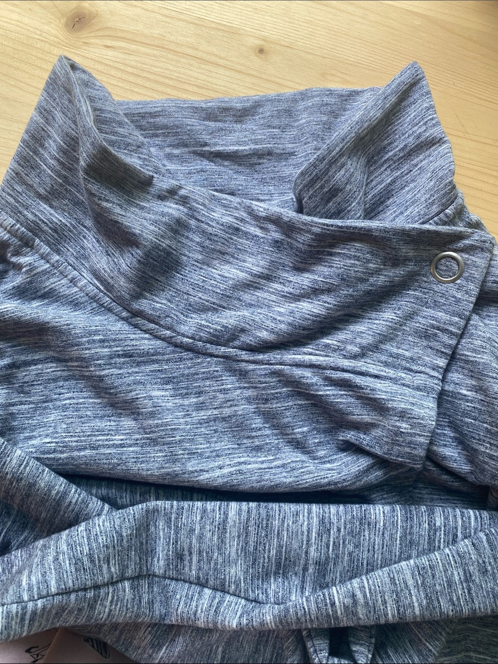 Danskin Wrap Asymmetric Knit Sz L - Picture 3 of 7